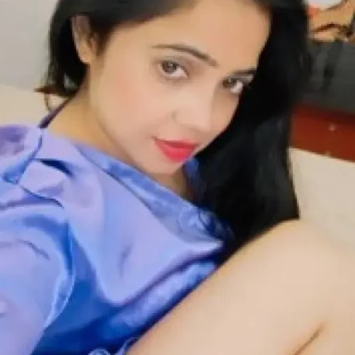 female Call Girls in Delhi